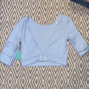 ❌SOLD❌ FOREVER 21 LIGHT BLUE DEEP V CROP TOP